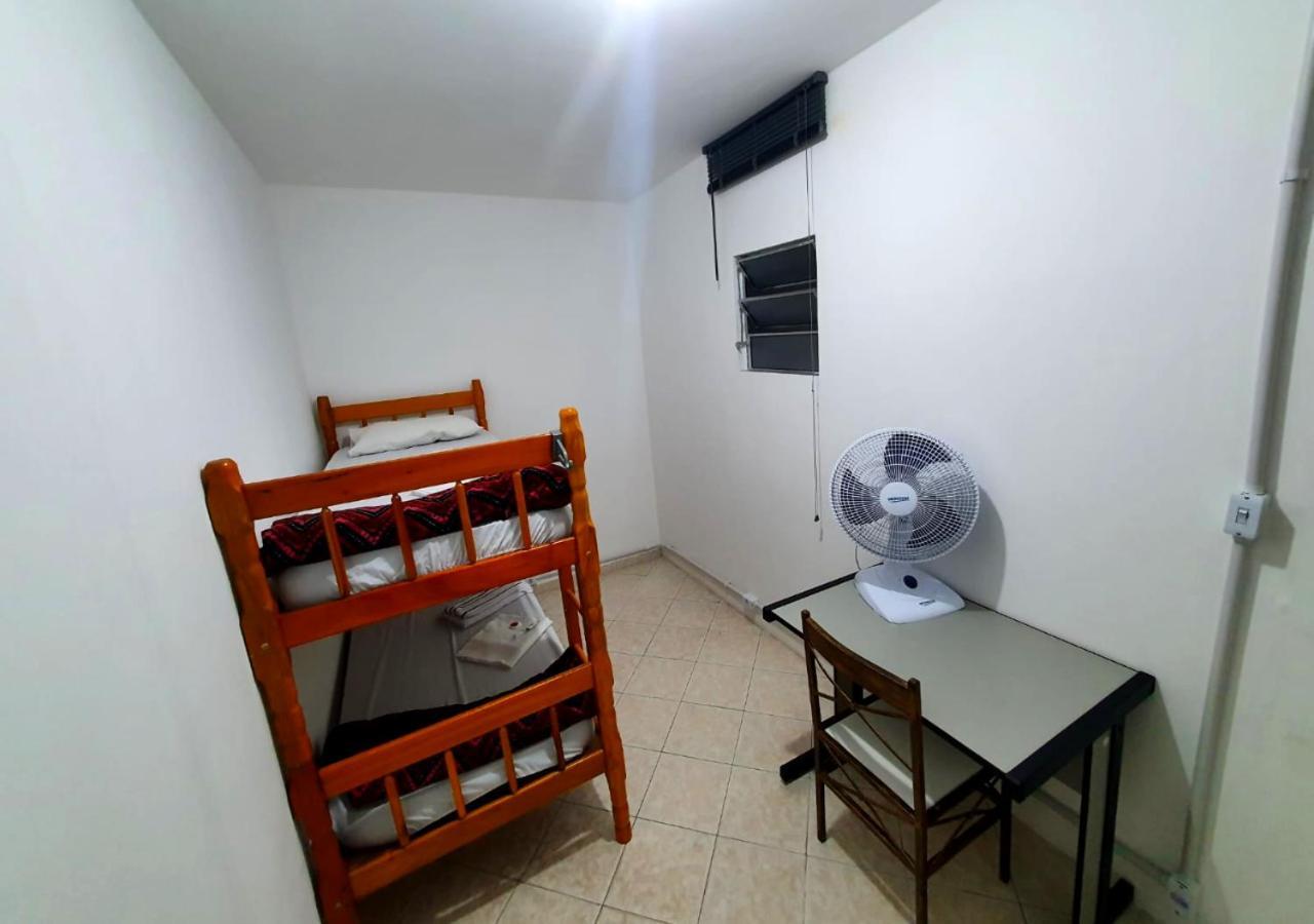 Hostel Airport Rooms Diadema المظهر الخارجي الصورة